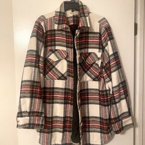 Impressions Boutique Christmas plaid shacket sz XL